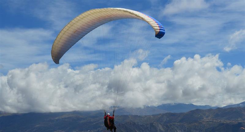 Bolivia es la sede de la Pre – Copa Mundial de Parapente